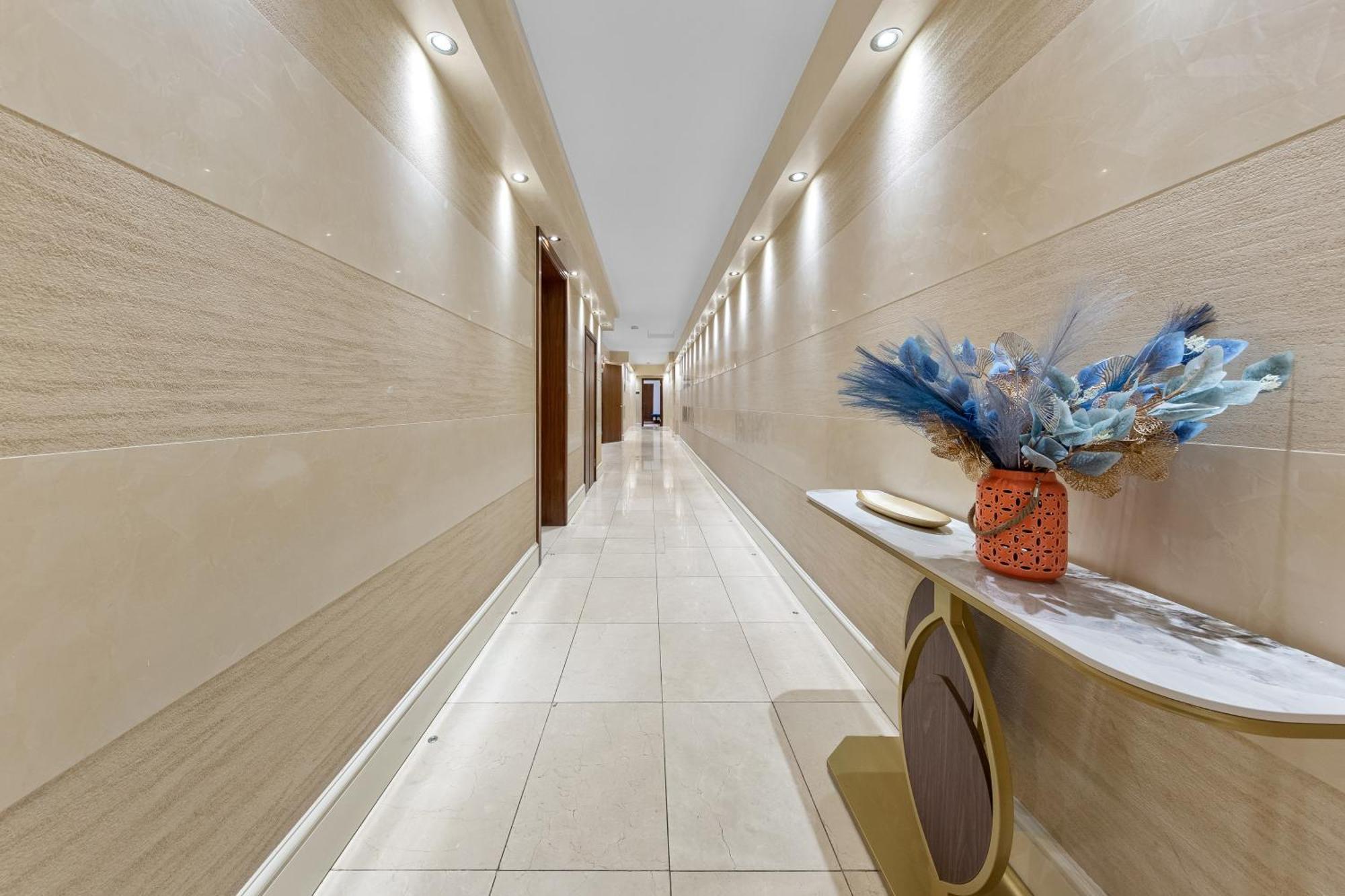 Apartament 250 Sqm Mega Mansion Londra
